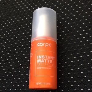 Carpe Instant Matte Setting Mist